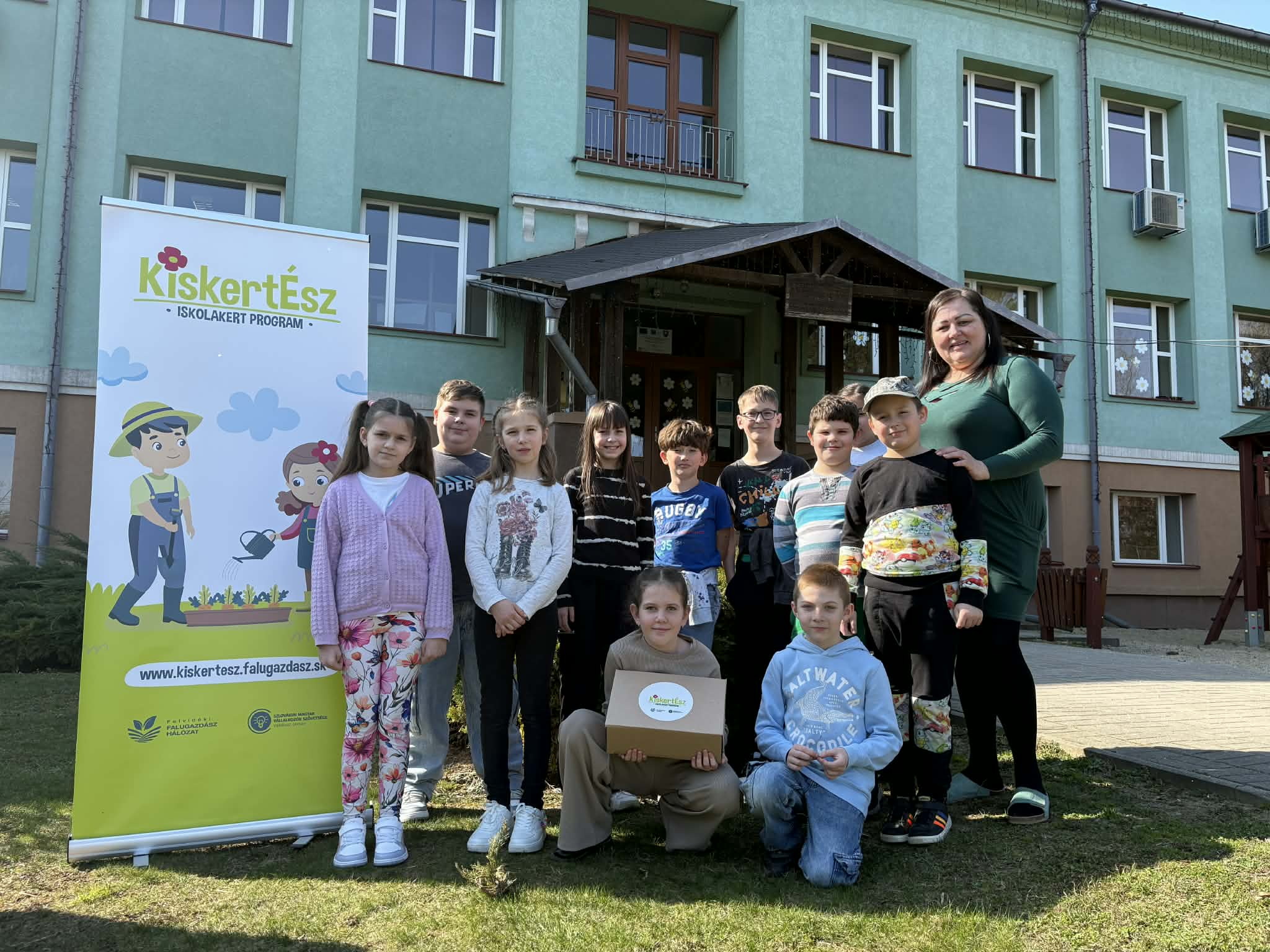 Dobó István Alapiskola Nagyszelmenc